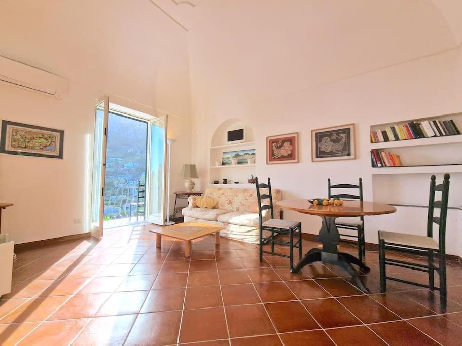 La Casa Di Enzo Holiday home Capri